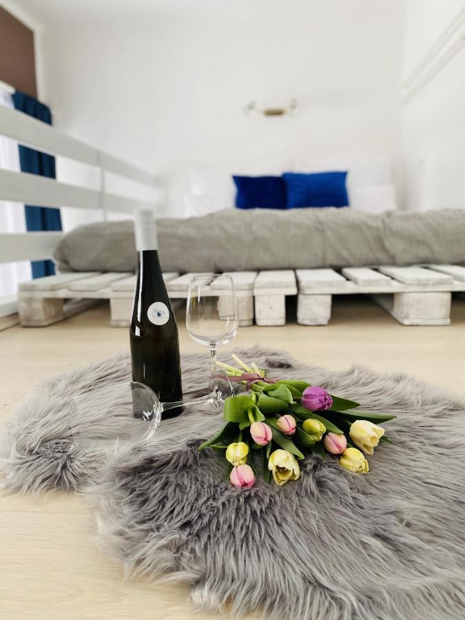 Urania Apartmanhaz エゲル エクステリア 写真