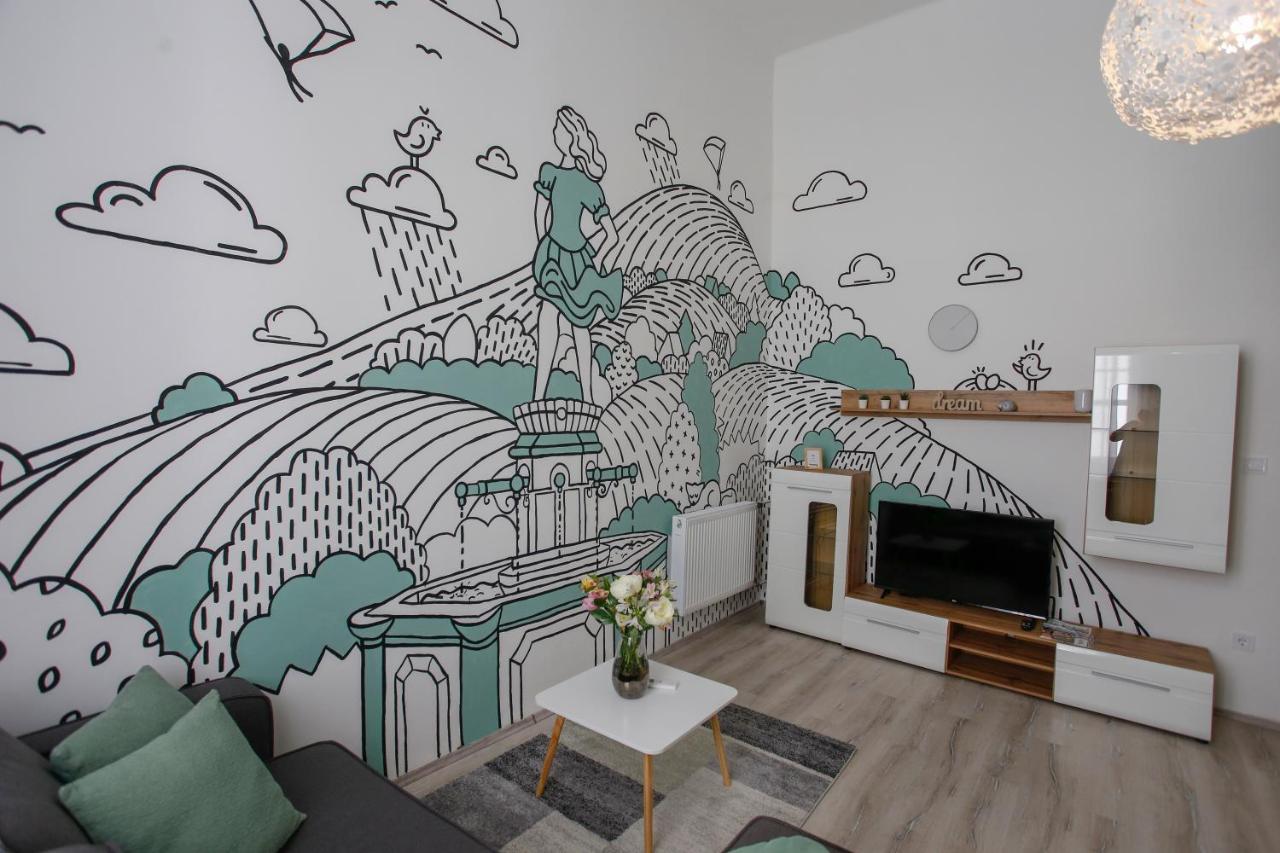 Urania Apartmanhaz エゲル エクステリア 写真